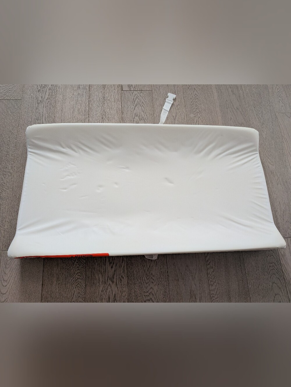 Munchkin Secure Grip Waterproof Diaper Changing Pad, 16" x 31"